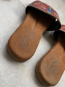 Embroidered Slide Sandals