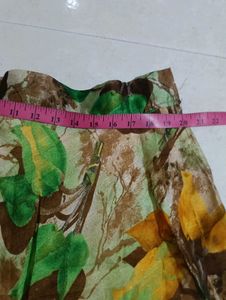 Flowy Floral Print Skirt