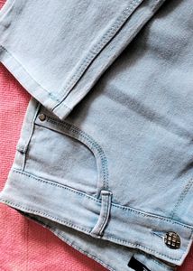 SKY BLUE Stretchable Jeans
