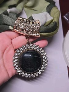 Elegant multi purpose Brooch with Black Stone &amp; Cr