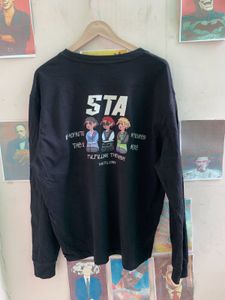 Graphic Print Long Sleeve T-Shirt