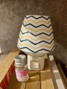 Wall Lamp With Sakura fragrance