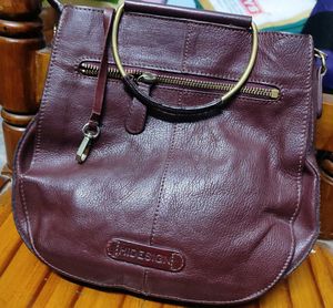 Hidesign sling bag