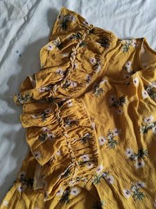 Yellow Floral Ruffled Sleeve Top