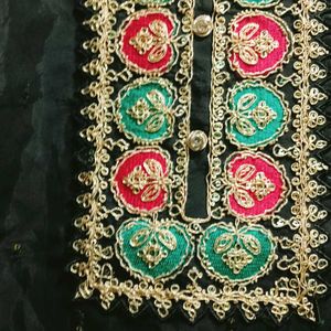 Heavy Embroidery Work Kurti Set