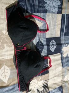 Black &amp; Pink Comfort Bra