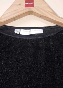 embroidered velvet top