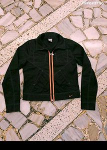 28. Nike Women's Black Jacket