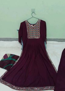 Maroon Embellished Kurta Set with Pants