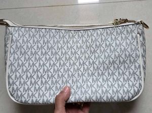 Michael kors sling bag in good condition