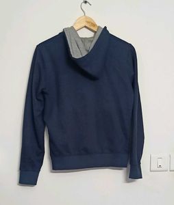 Men's Navy Blue Zip-Up Hoodie