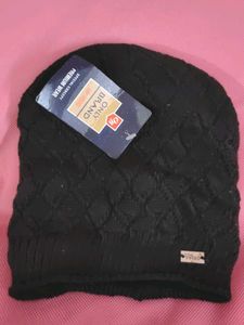 Black Knit Beanie