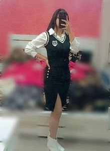 Chic Black Skirt with Side Slit