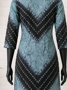 Tie-Dye V-Neck Kurta