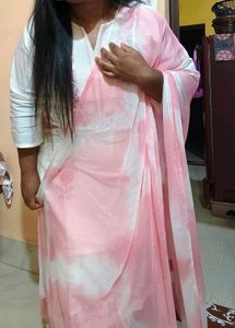 Elegant White &amp; Pink Kurta Set