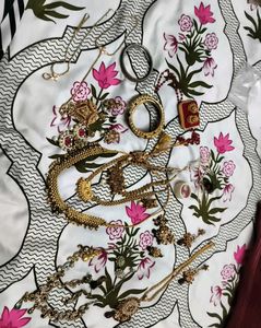 Assorted Indian Jewelry Set