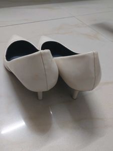 Classic Pointed Toe Heels