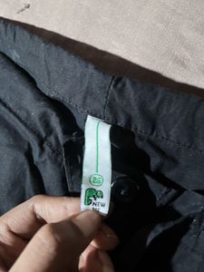 New Me Black Cargo Pants 26
