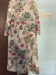 Beautiful Floral Print Kurta