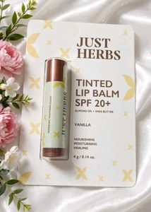 pack of 4 Mamaearth Nourishing Tinted 100% Natural