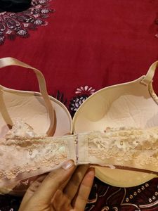 Comfortable pushup bra