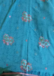 Beautiful Teal Saree with Striped Pattern