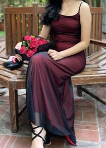 SAVANA Red Gathered Bodycon Dress