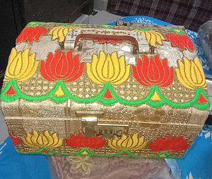 Jwellery Treasurer with Lotus Design