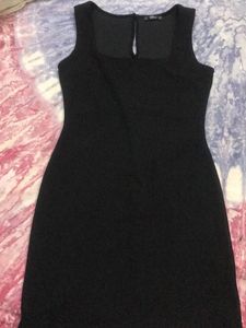 Black Bodycon Dress