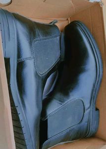 Classic Black Chelsea Boots