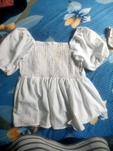 White Puff Sleeve Top