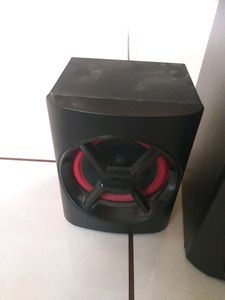 home theater with 2 speaker