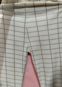 Chic Plaid Trousers or jeggings