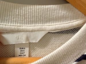 H &amp; M Striped Long Sleeve sweatshirt