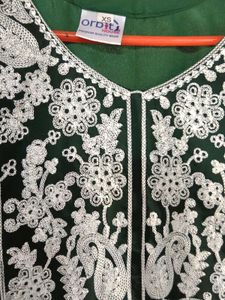 Embroidered Green Kurta