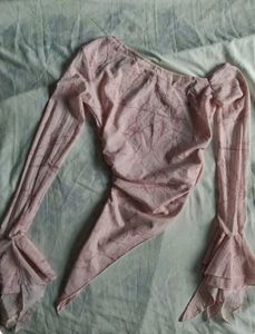 Y2k Assymetrical Hem Top 💓