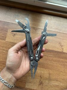 Leatherman Sidekick multitool 🔧