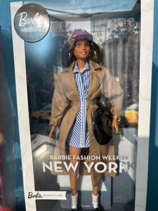 Barbie Fashion Week New York Doll no coins