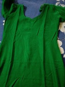Emerald Green Embroidered Kurta Set for winter