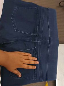 Navy Skinny Denim Type Legging.