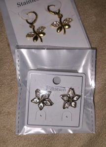 Dragonfly &amp; Flower Earrings Set