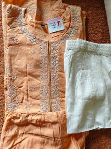 Elegant Peach Embroidered Kurta