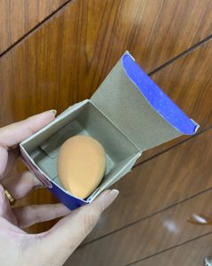 Beauty Blender Makeup Sponge