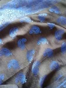 Reversible Paisley Print Saree