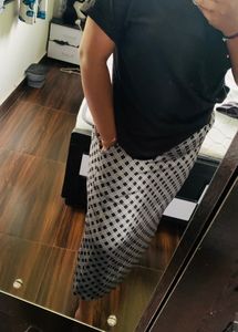 H&amp;m Classy Black Pocket Skirt🖤