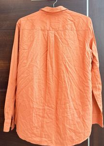 UNIQLO Button-Up Shirt