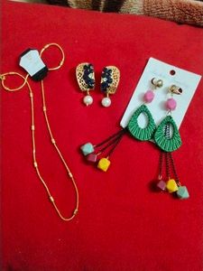 Beutiful Earrings With Chain