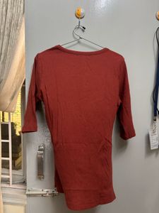 Rust Ribbed Cutout Neck Top