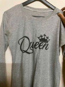 Grey 'Queen' Graphic Long Sleeve T-Shirt