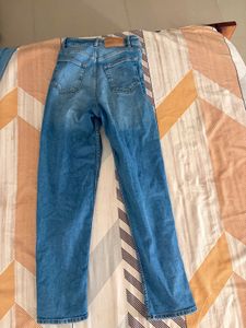 Classic Light Wash Straight Leg Jeans